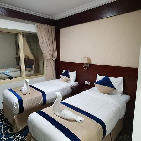 Wahat Al Refaa Hotel Мекка Экстерьер фото