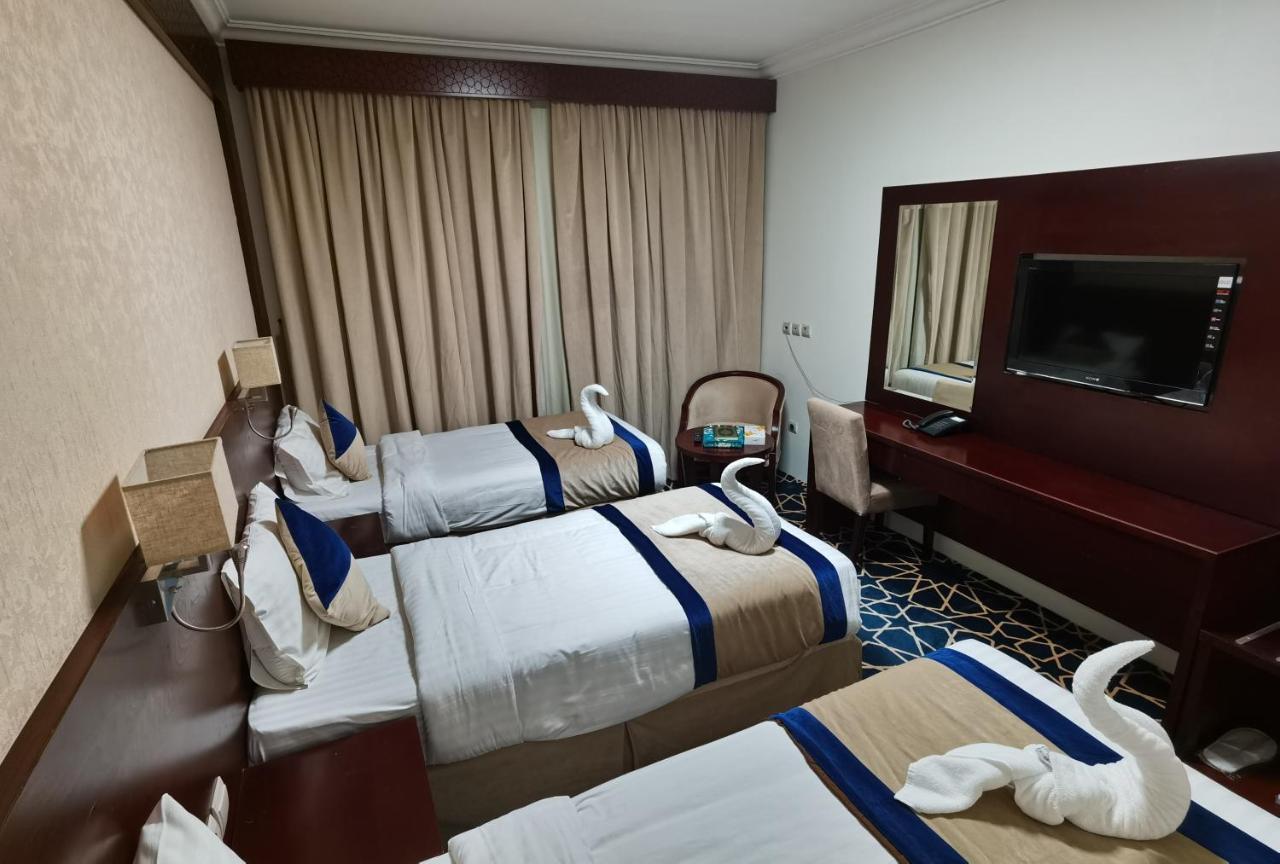 Wahat Al Refaa Hotel Мекка Экстерьер фото