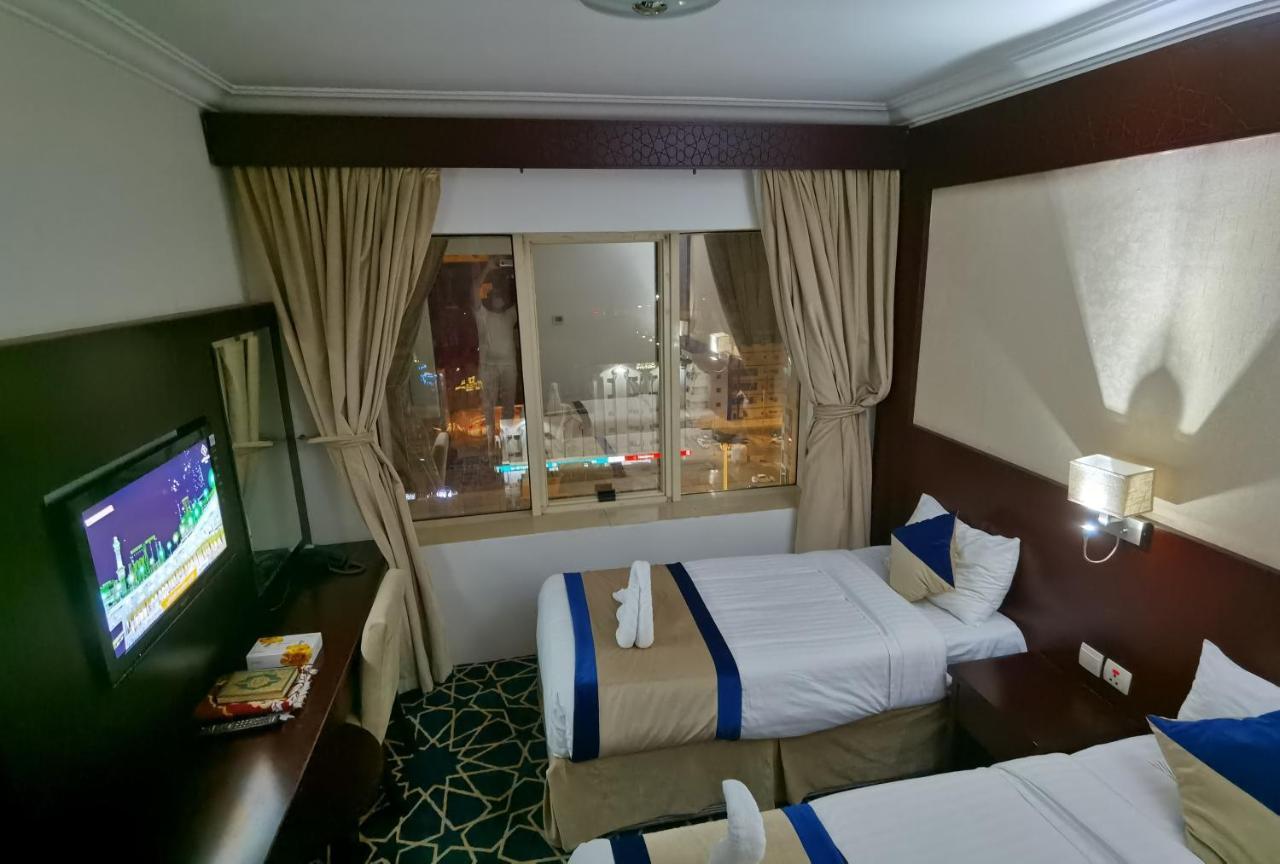 Wahat Al Refaa Hotel Мекка Экстерьер фото