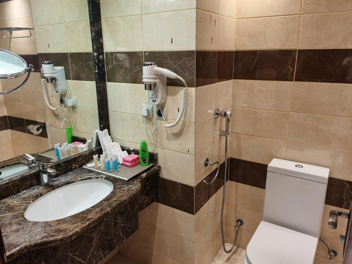 Wahat Al Refaa Hotel Мекка Экстерьер фото